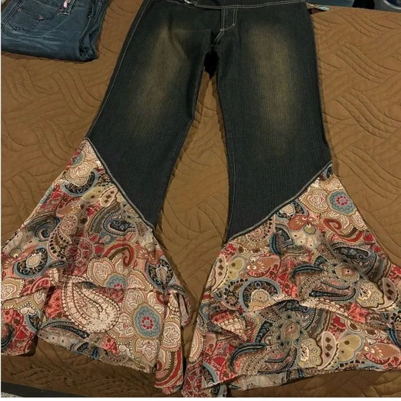 Brand New Z-Cavaricci jeans size 11 - Picture 2 of 6